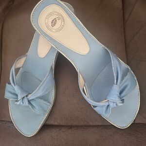 Nurture by Lamaze Blue Sandals for Everyday Comfort